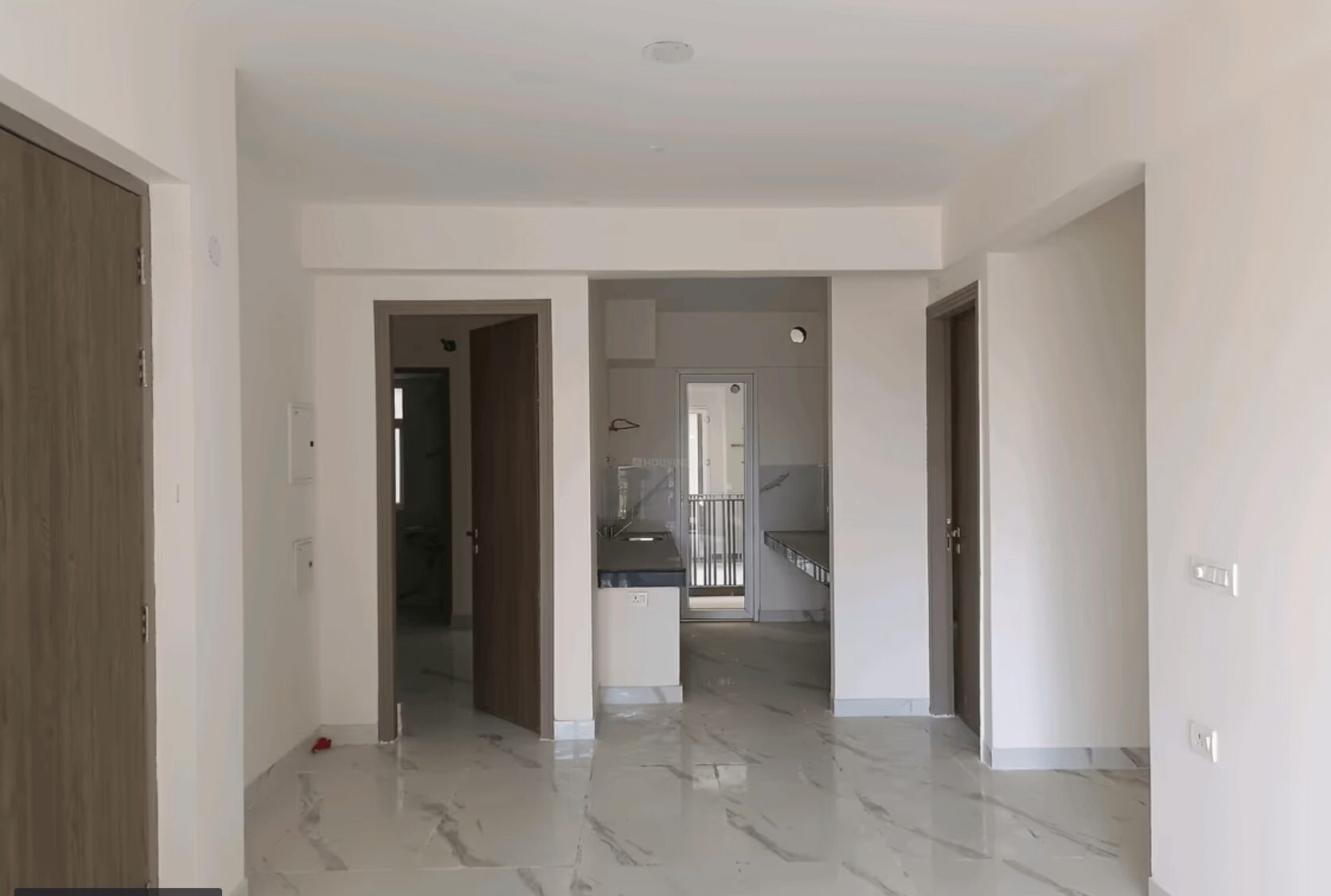 smartworld gems 3.5bhk living
